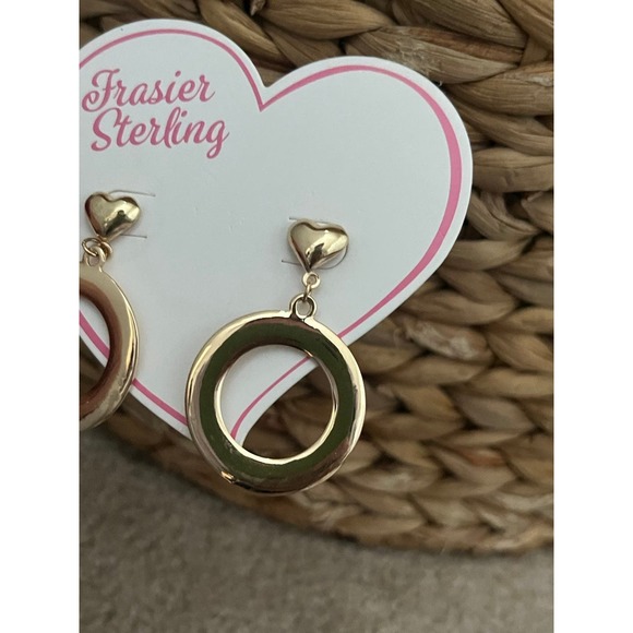 NWT sterling silver heart earrings - Picture 3 of 7